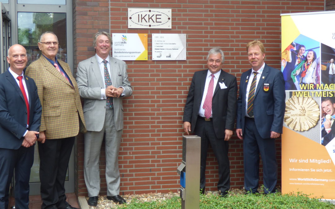 President of WorldSkills International unveiled plaque commemorating the first WorldSkills Competition in Germany, 55 years ago